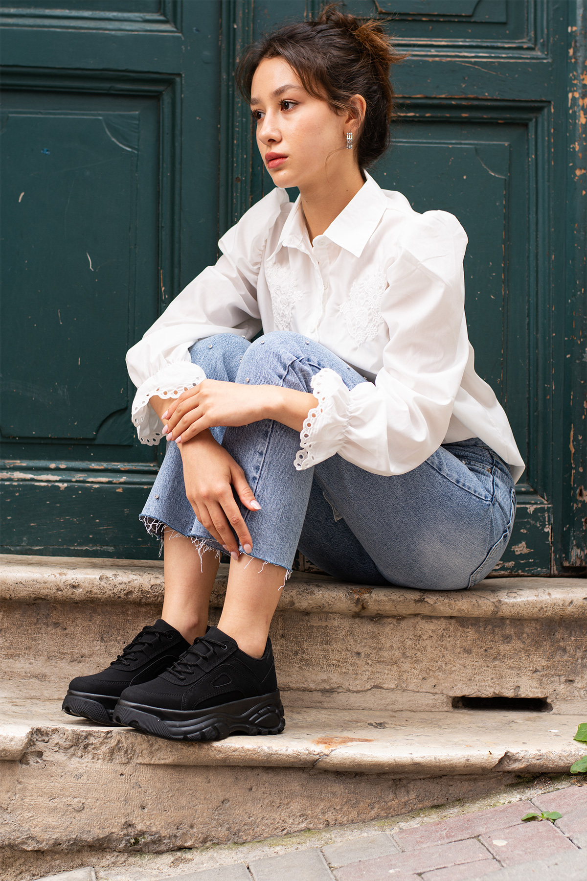 Siyah Süet Günlük Kadın Spor Ayakkabı Bağcıklı Kalın Hafif Yüksek Taban Sneaker
