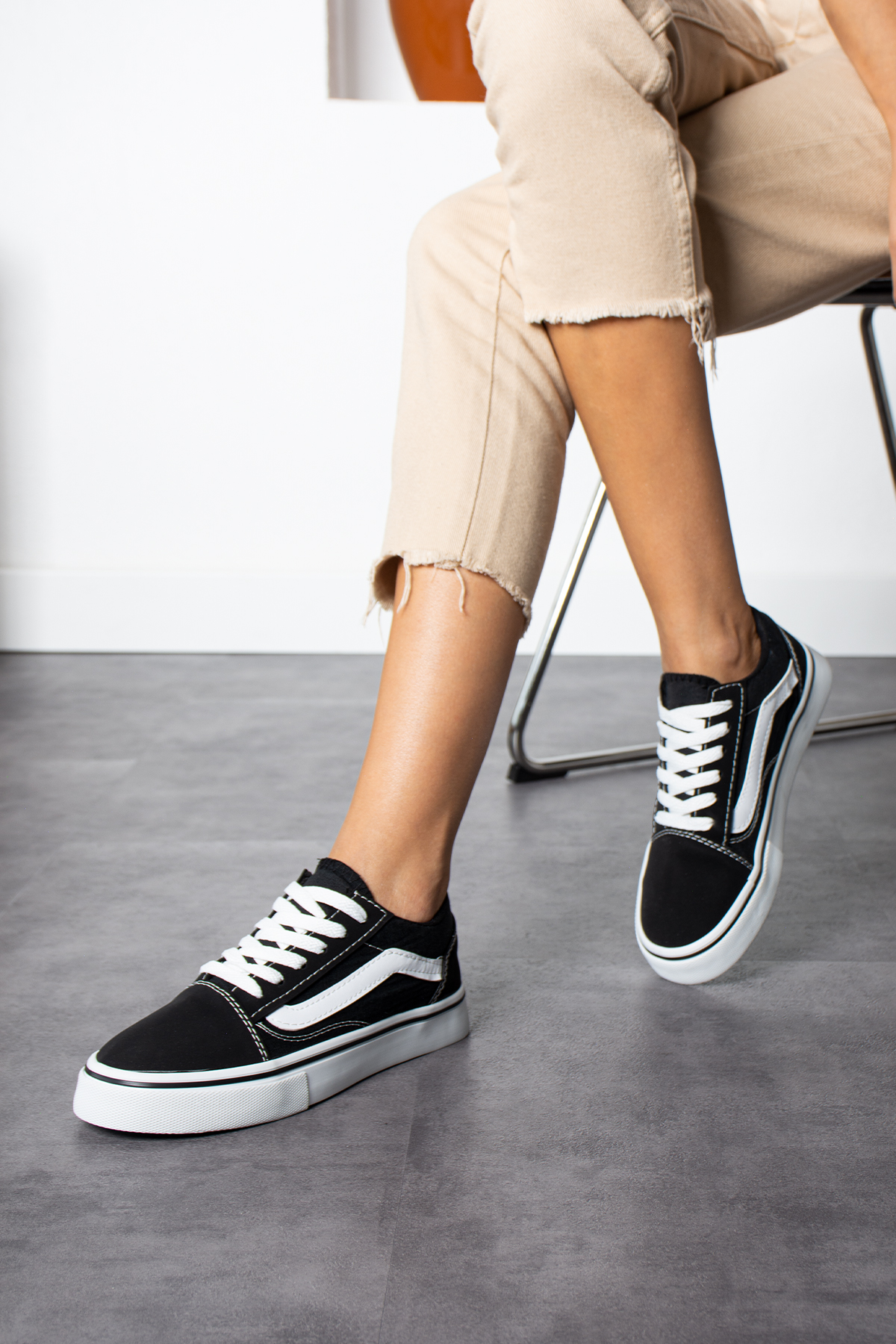 Siyaha Beyaz Günlük Unisex Sneaker
