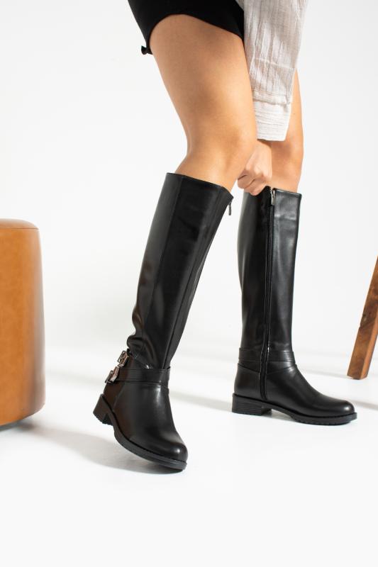  Siyah Tokalı Günlük Kısa Topuklu Kadın Çizme