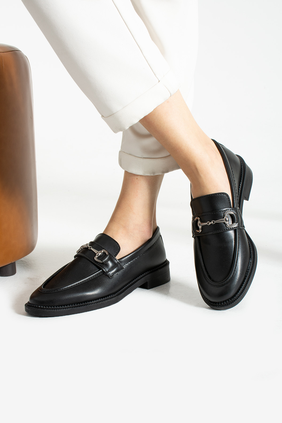 Siyah Yumuşak Kadın Casual Günlük Tokalı Maskülen Ayakkabı