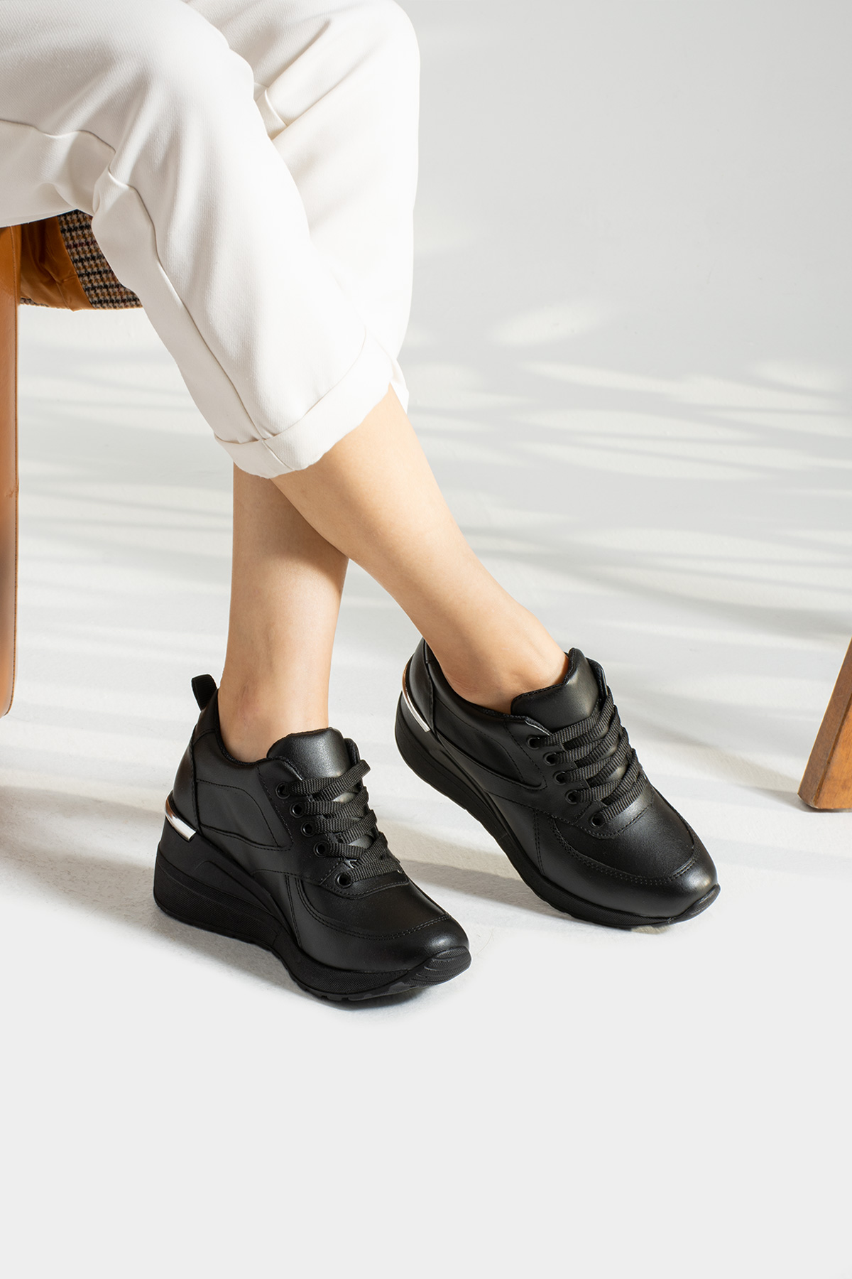 Siyah (Siyah Taban) Bağcıklı Yüksek Topuklu Günlük Kadın Sneaker