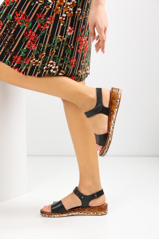 Siyah Düz Cırtlı Kadın Sandalet