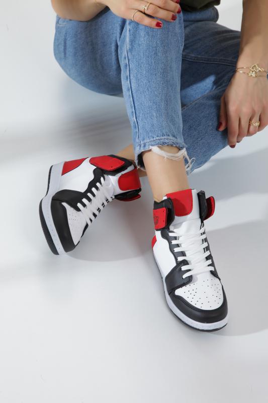 Siyah Kırmızı Uzun Bilekli Kadın Sneaker