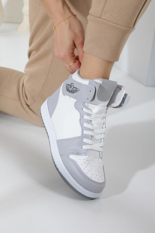 Taş Beyaz Uzun Bilekli Kadın Sneaker